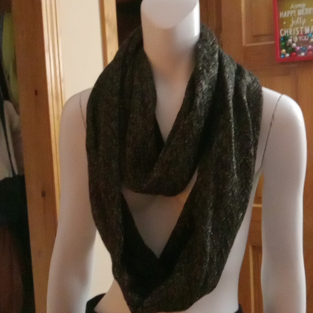 Gold and black infinity scarf